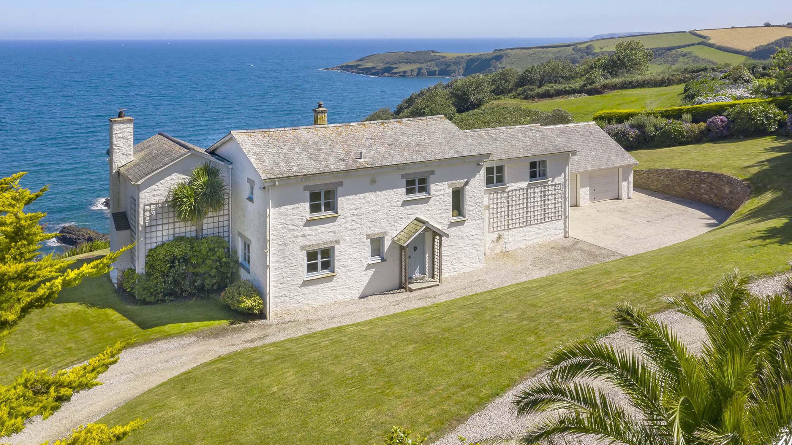 St Ives Beach Retreat